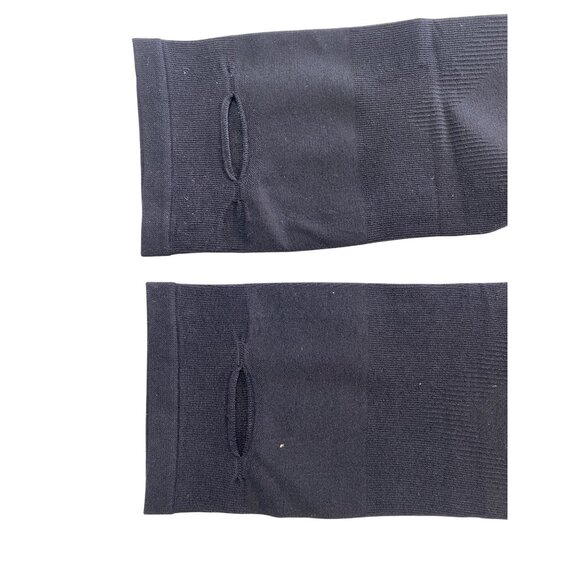 Black Compression Arm Sleeves For Sports & Fitness - Picture 2 of 6